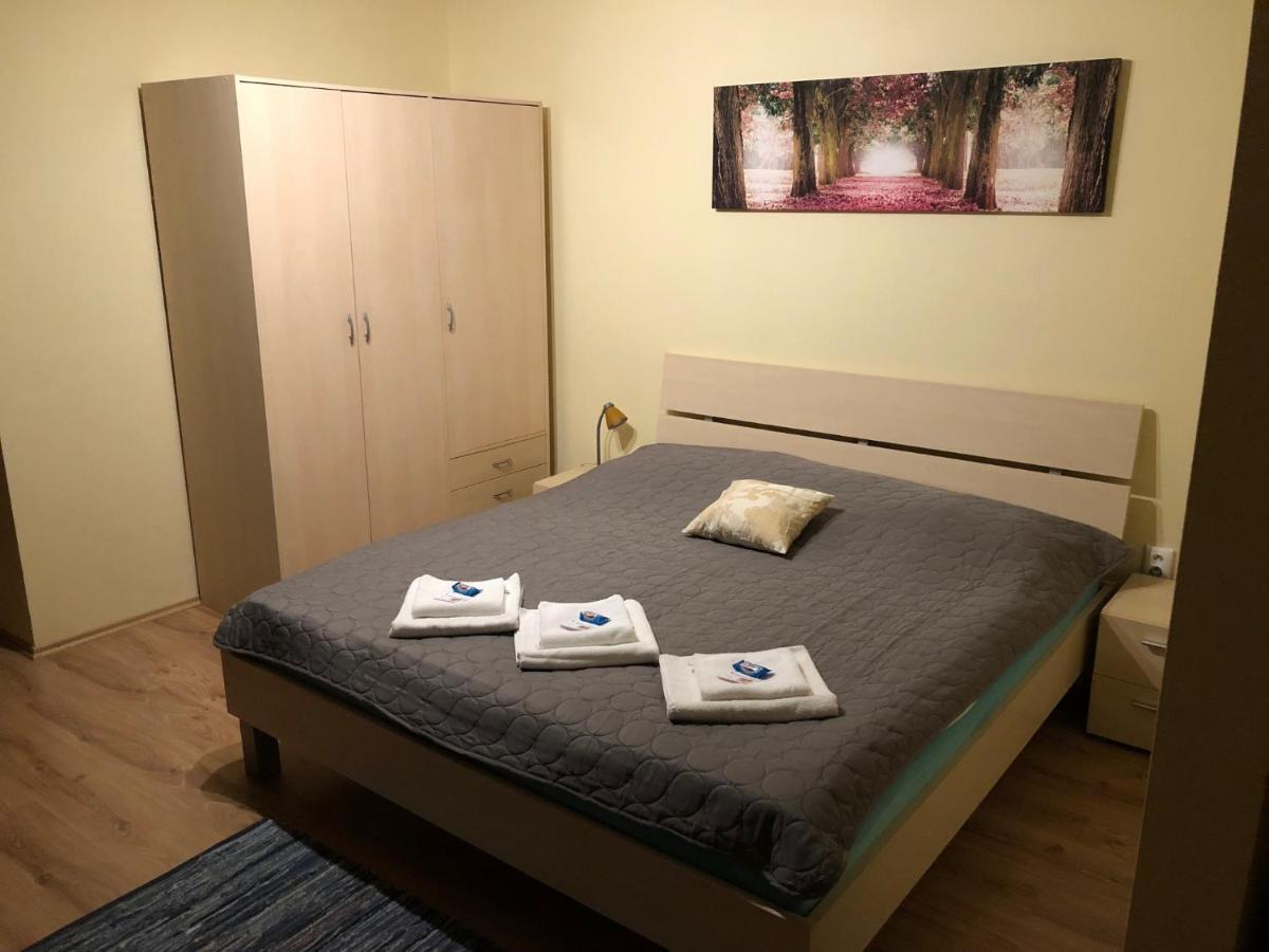 Beska Appartement Bešeňová Buitenkant foto