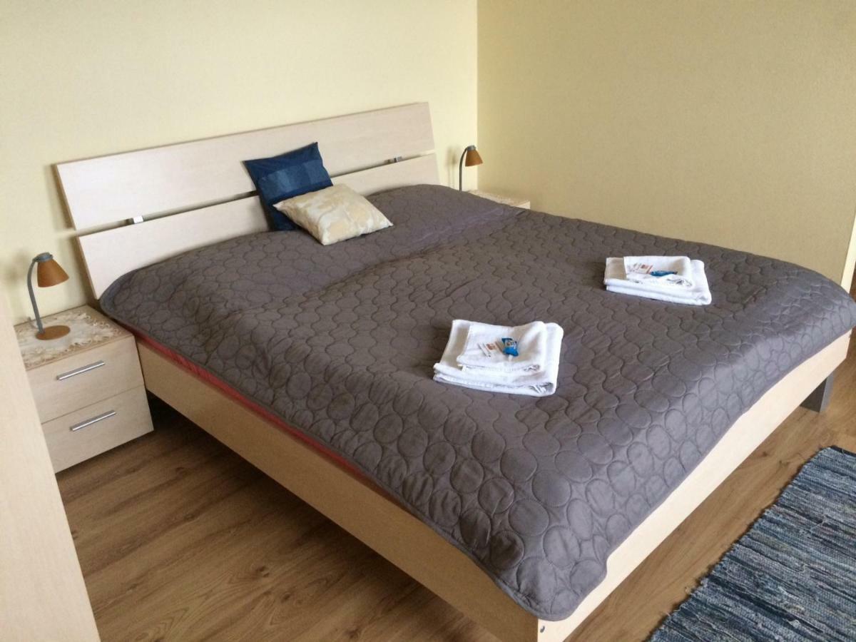 Beska Appartement Bešeňová Buitenkant foto