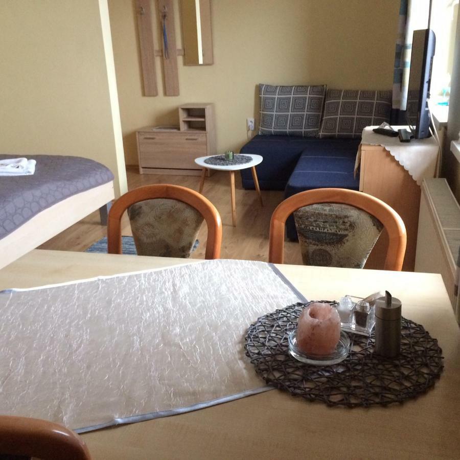 Beska Appartement Bešeňová Buitenkant foto